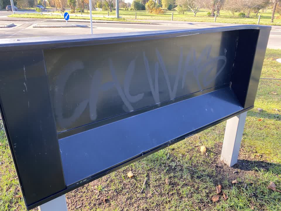 The photograph attached to this graffiti report
