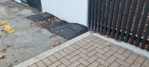 Roading/Streets, a report photo