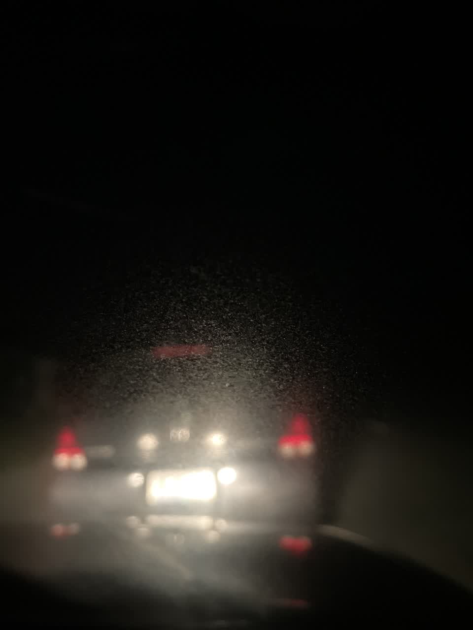 The photograph attached to this street light outage report
