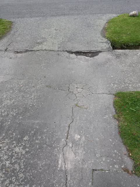 Roading/Streets, a report photo