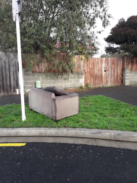 Rubbish/Recycling — a report photo