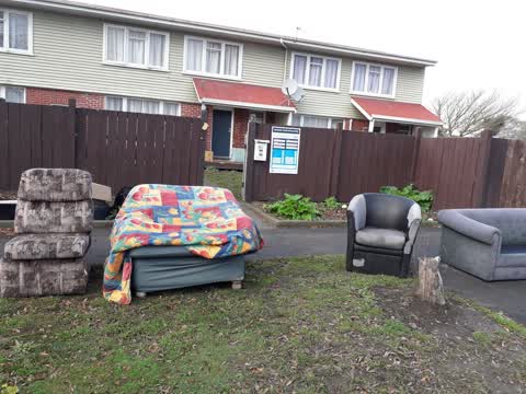 Rubbish/Recycling, a report photo