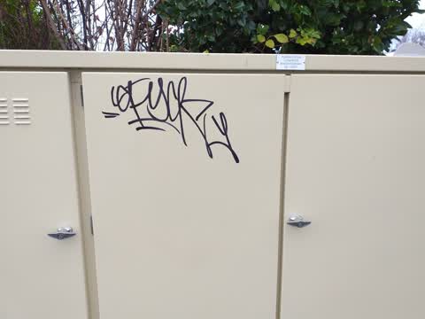 Graffiti, a report photo