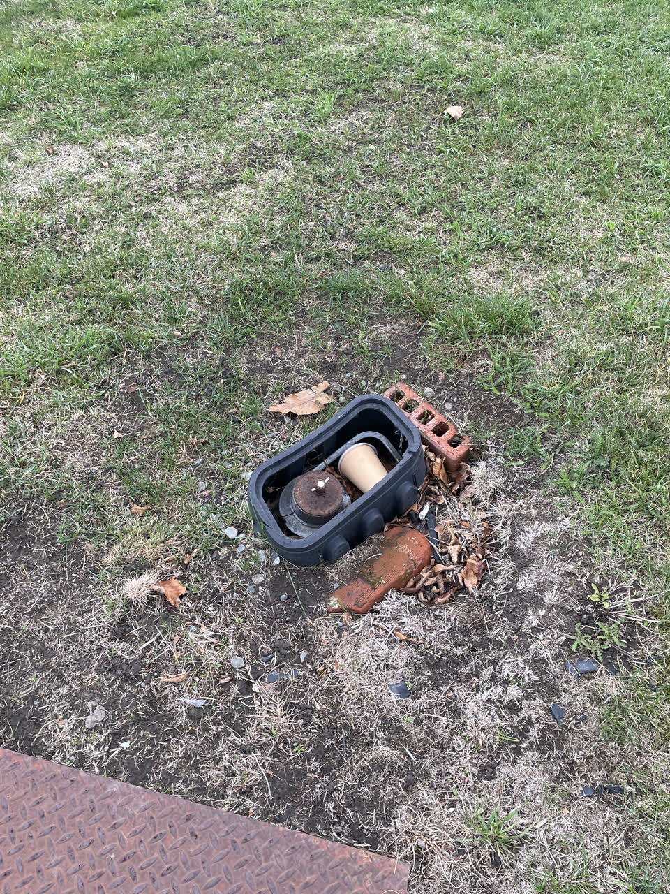The photograph attached to this water supply report