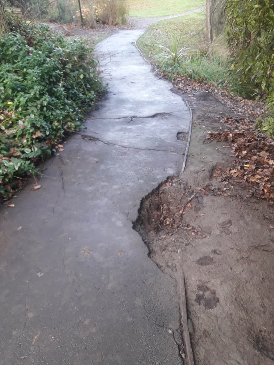 The photograph attached to this parks report