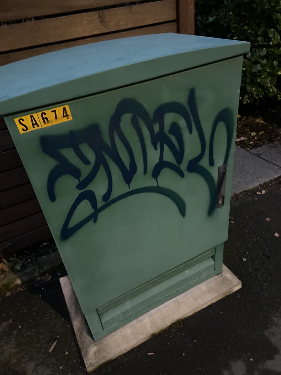 The photograph attached to this graffiti report