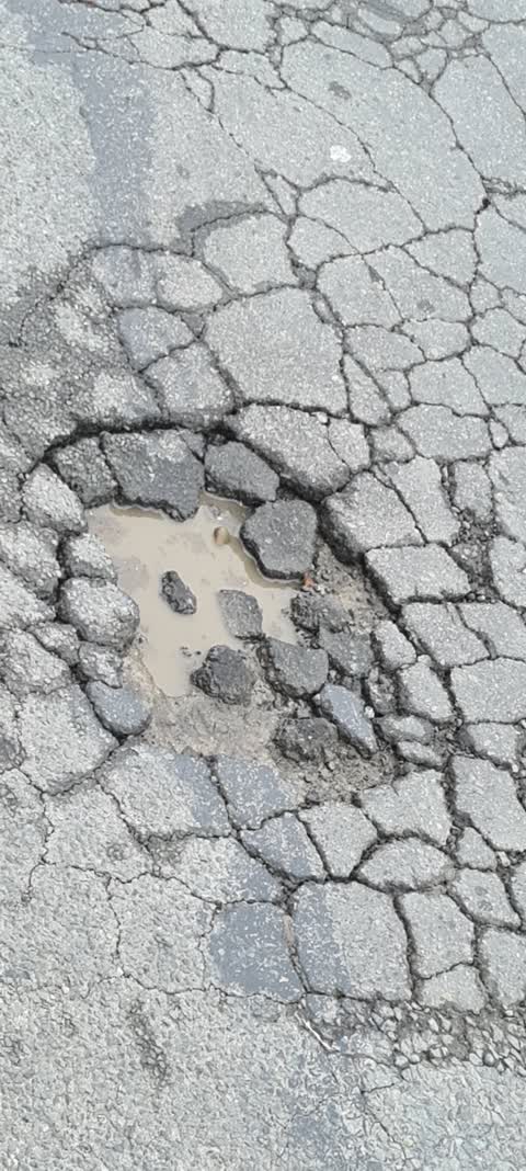 Roading/Streets, a report photo