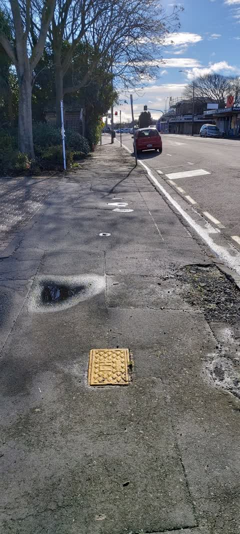 Roading/Streets, a report photo
