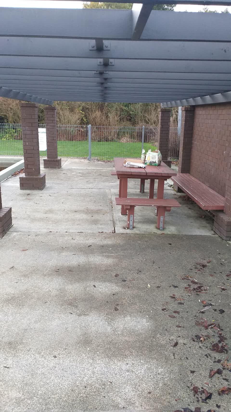The photograph attached to this parks report