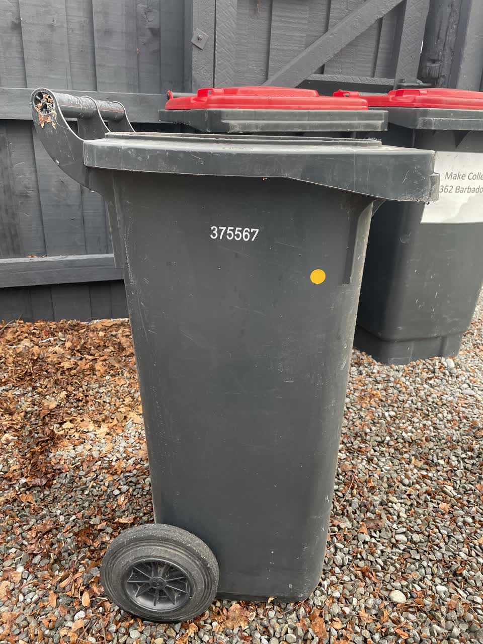 The photograph attached to this rubbish/recycling report