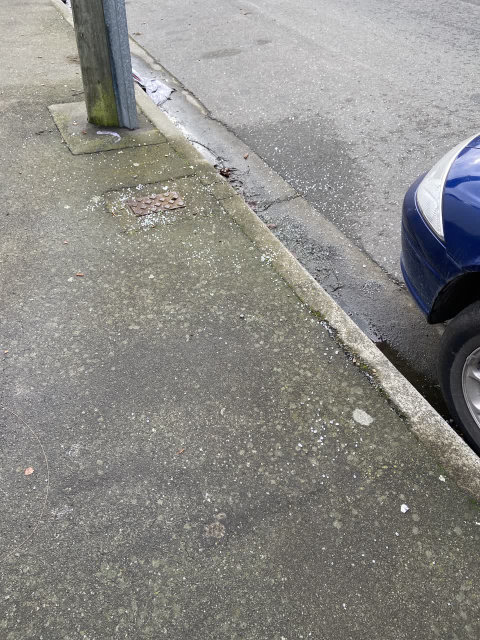 The photograph attached to this roading/streets report