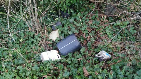 Rubbish/Recycling, a report photo