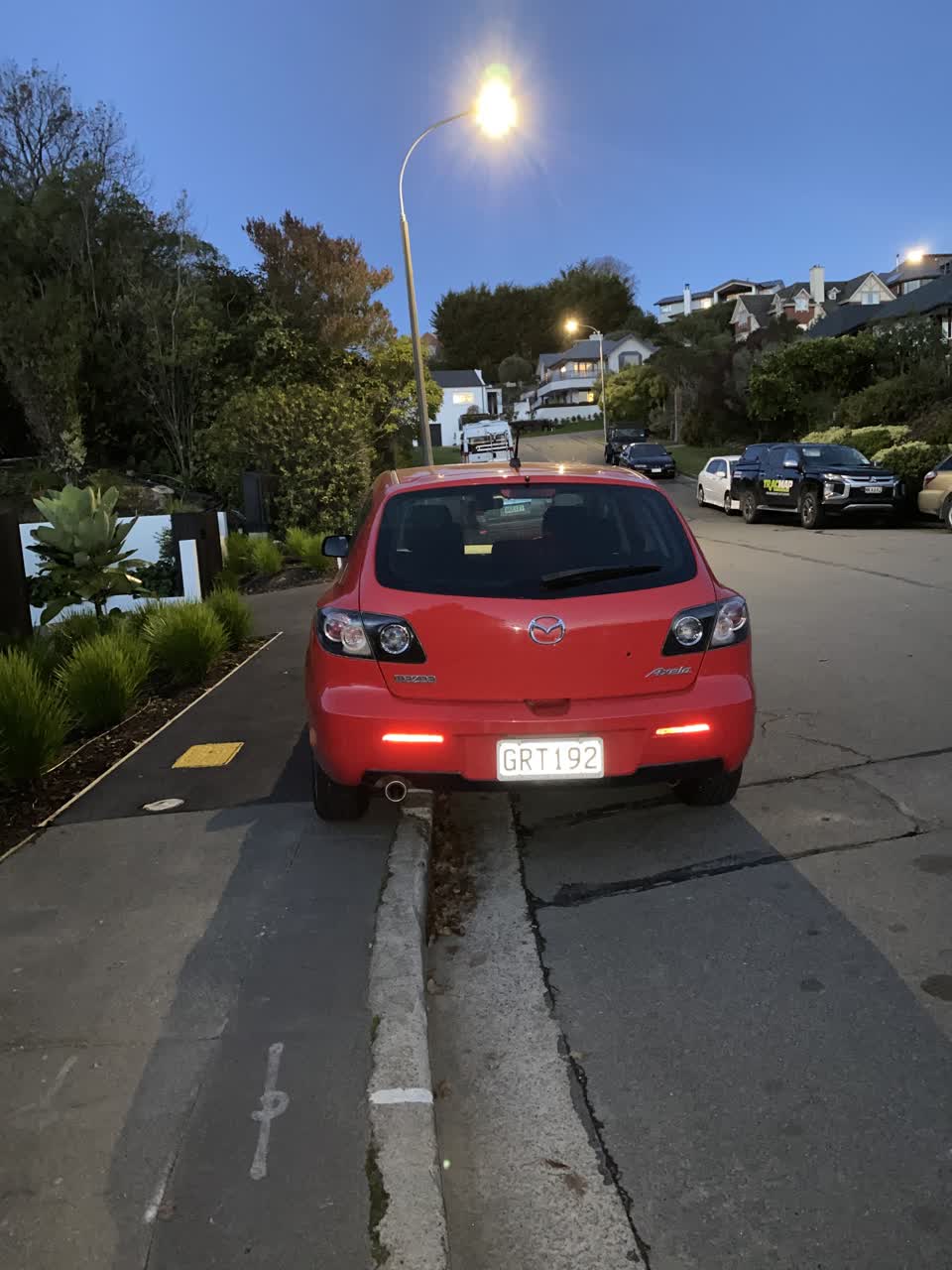 The photograph attached to this roading/streets report