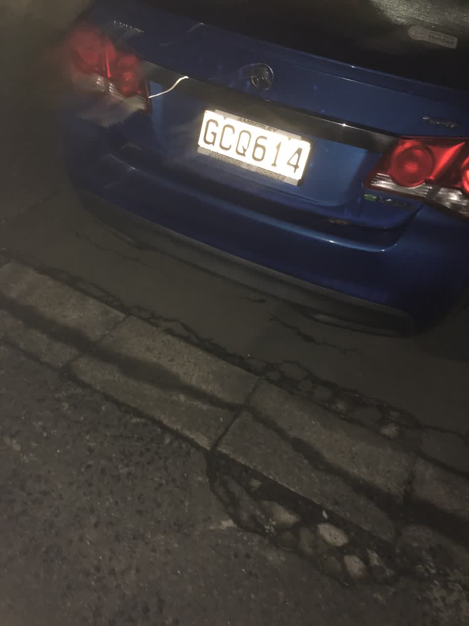 The photograph attached to this roading/streets report