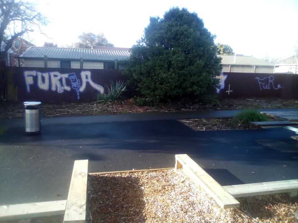The photograph attached to this graffiti report