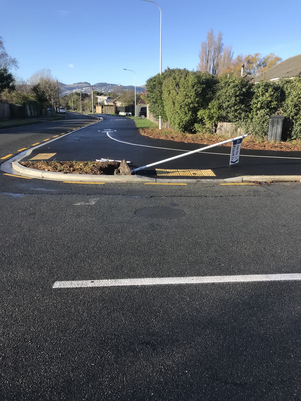 The photograph attached to this roading/streets report