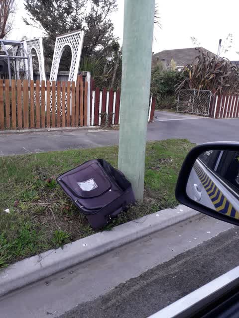 Rubbish/Recycling, a report photo