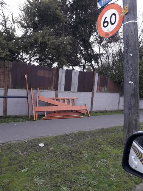 Rubbish/Recycling, a report photo