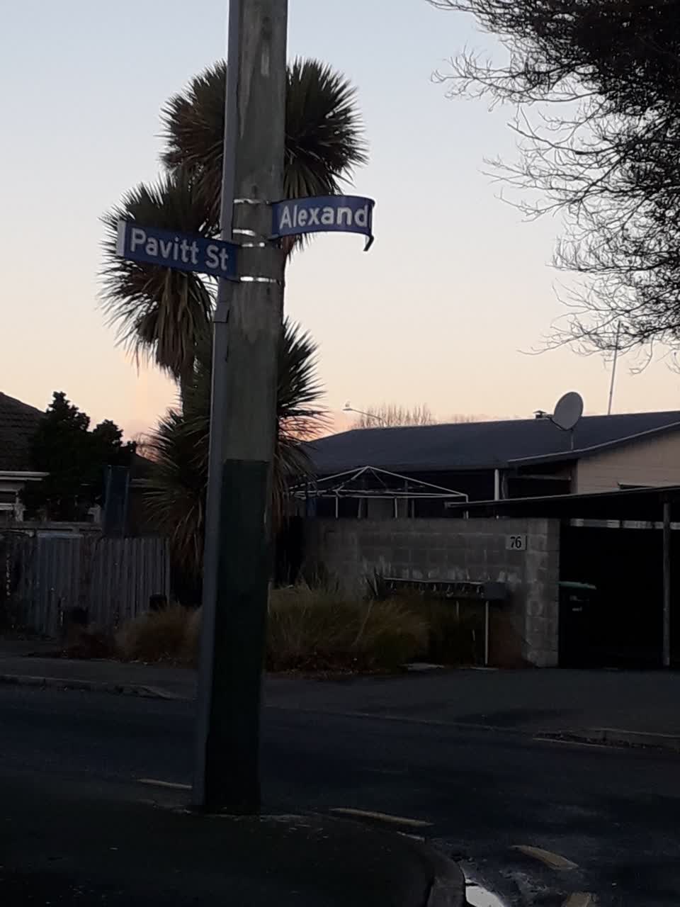 The photograph attached to this roading/streets report