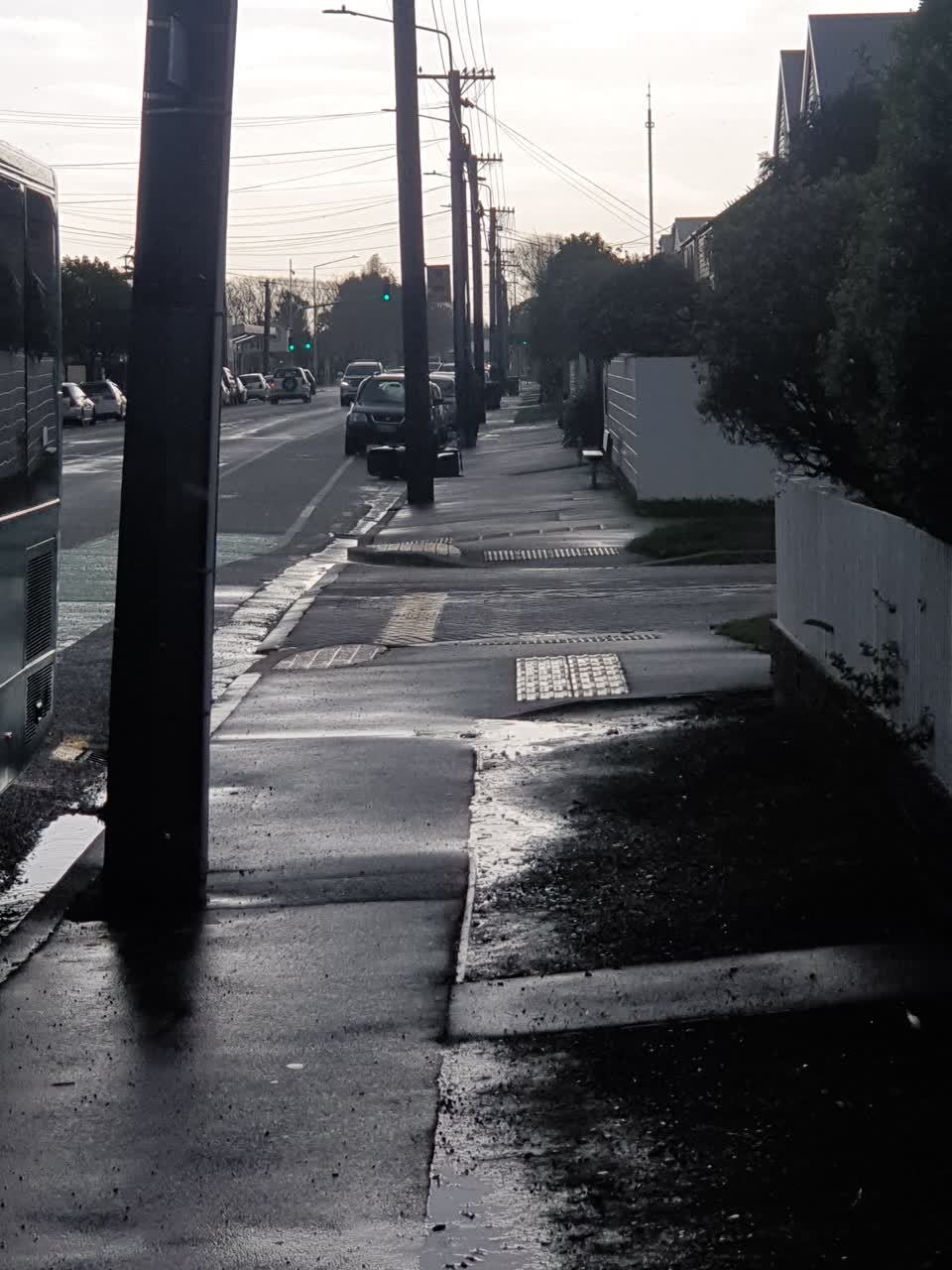 The photograph attached to this roading/streets report