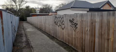 Graffiti, a report photo