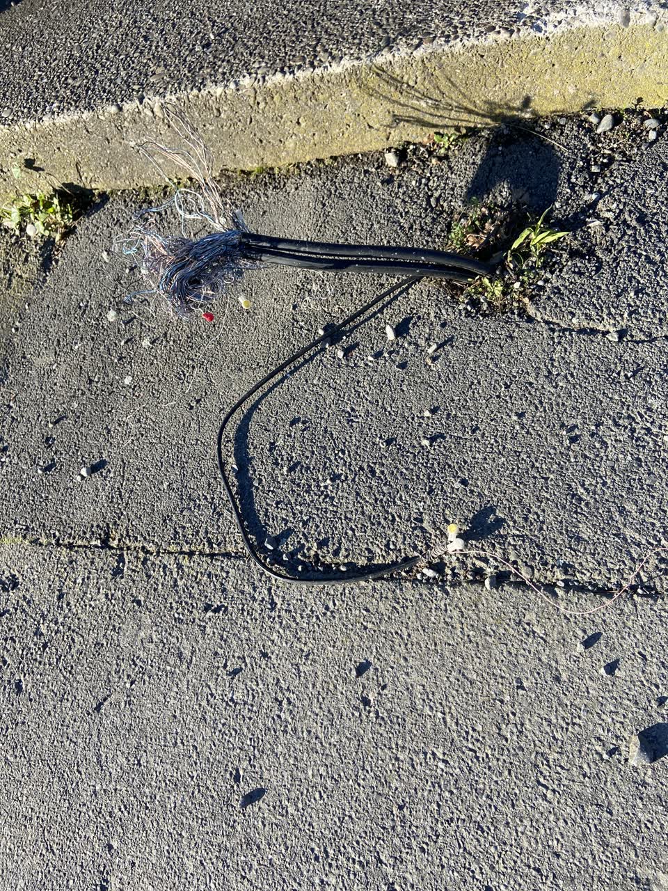 The photograph attached to this roading/streets report