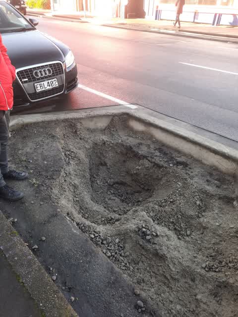 Roading/Streets, a report photo