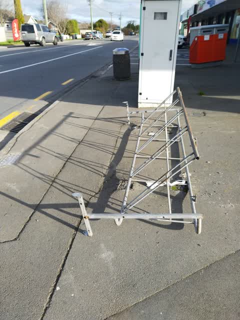 Roading/Streets, a report photo