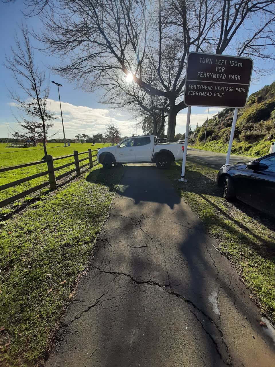 The photograph attached to this roading/streets report