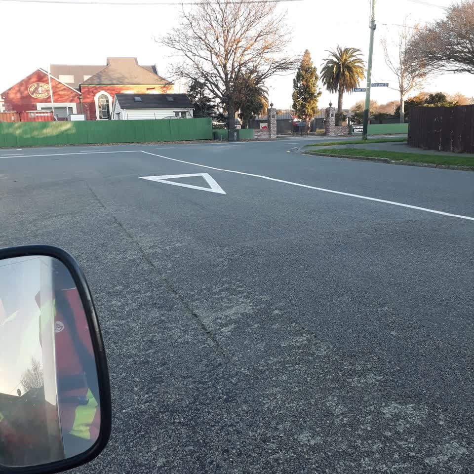 The photograph attached to this roading/streets report