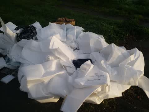 Rubbish/Recycling, a report photo