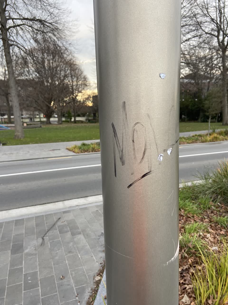 The photograph attached to this graffiti report