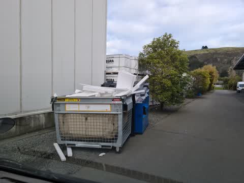 Rubbish/Recycling, a report photo