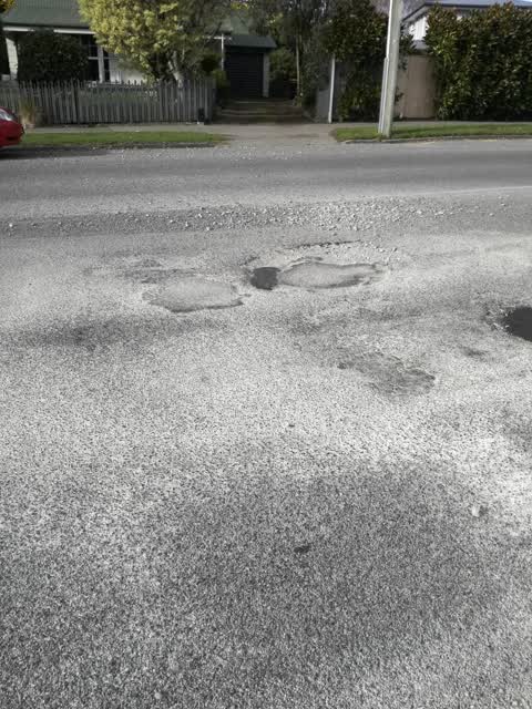 Roading/Streets, a report photo