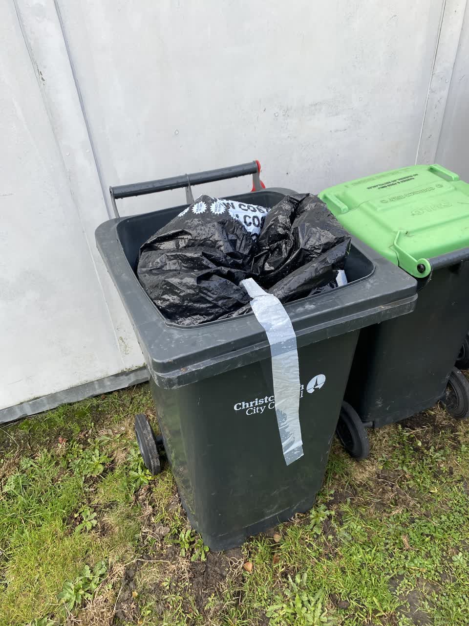 The photograph attached to this rubbish/recycling report