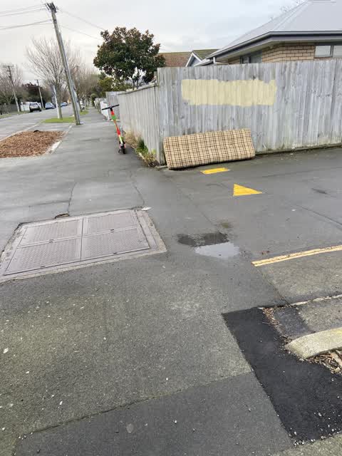 Rubbish/Recycling, a report photo