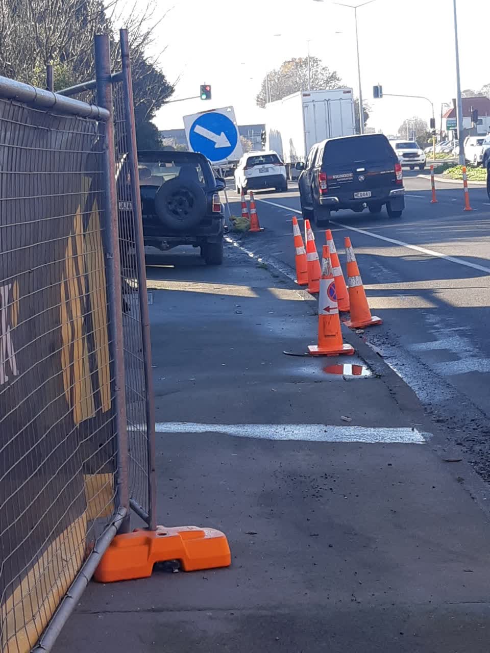 The photograph attached to this roading/streets report