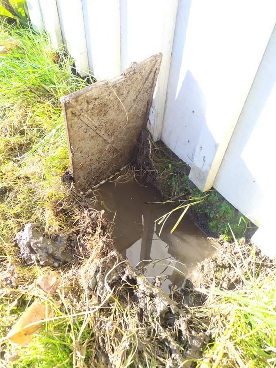 The photograph attached to this water supply report