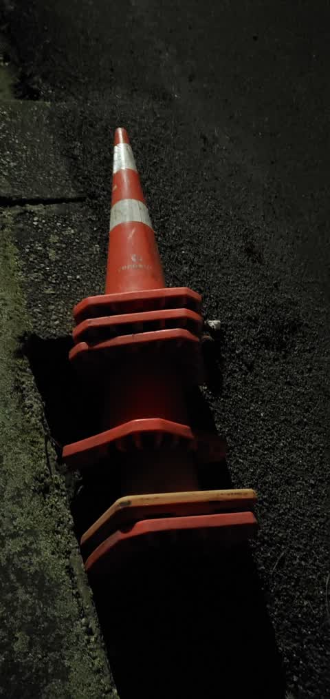 Roading/Streets, a report photo