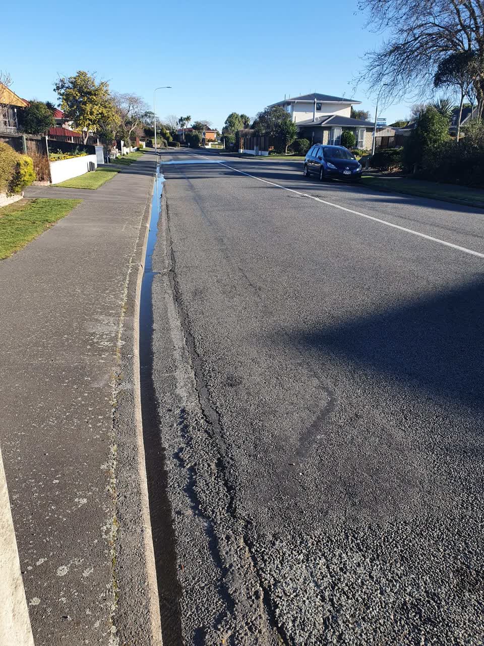 The photograph attached to this sewer - leak / blockage report
