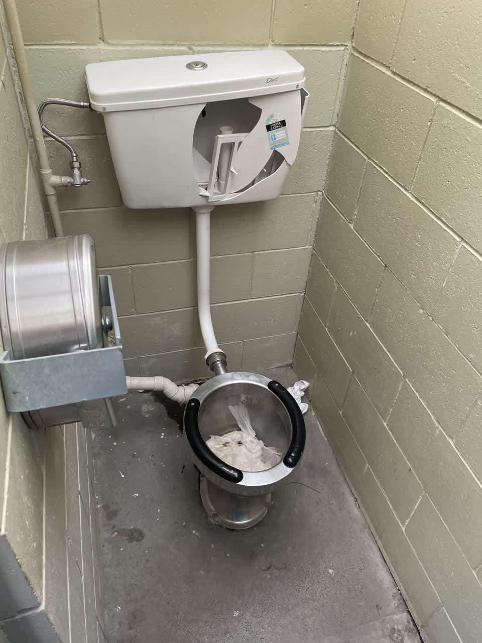 The photograph attached to this parks report