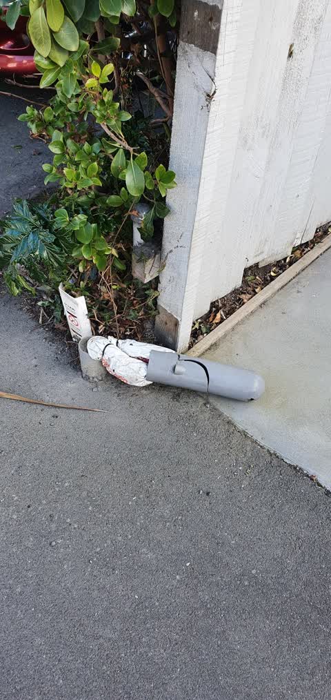 Roading/Streets, a report photo