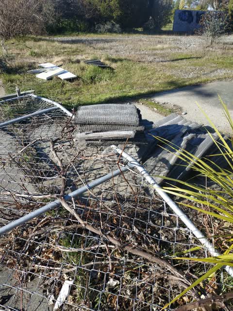 Rubbish/Recycling — a report photo