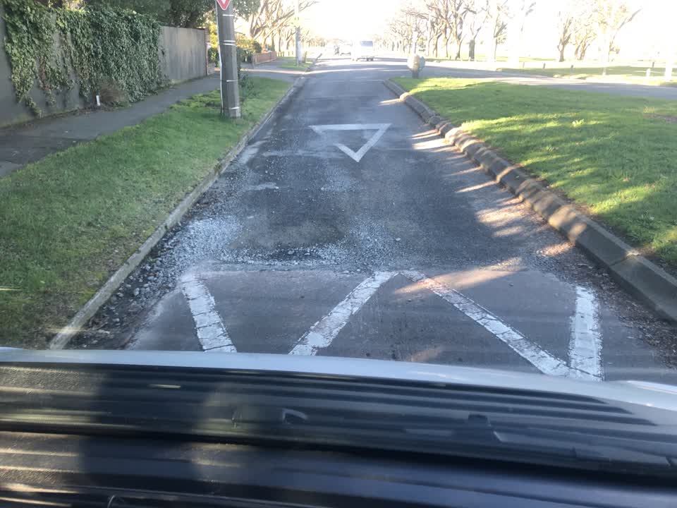 The photograph attached to this roading/streets report
