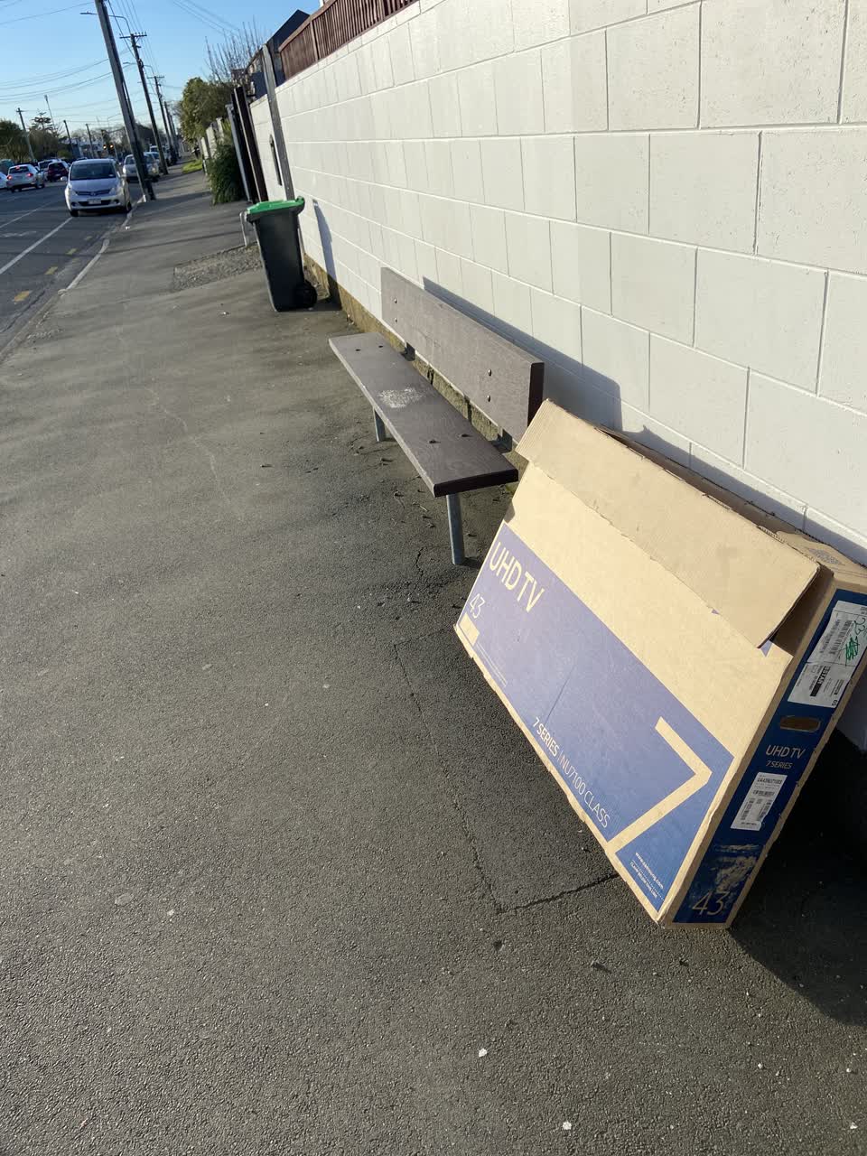 The photograph attached to this rubbish/recycling report