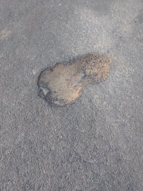 Roading/Streets, a report photo
