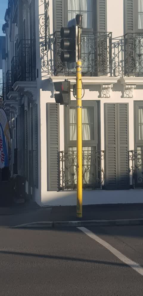 Street Light Outage, a report photo