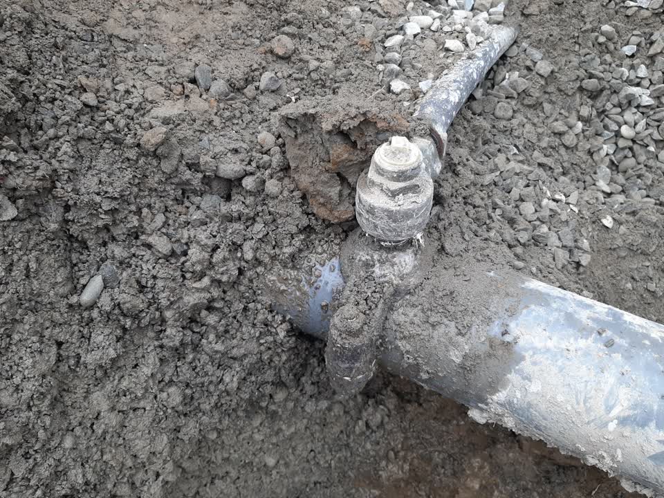 The photograph attached to this water leak report