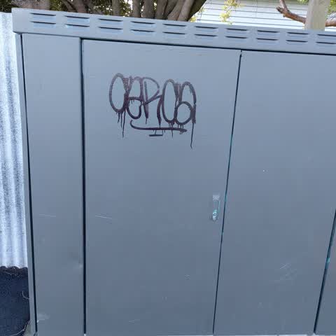 Graffiti, a report photo