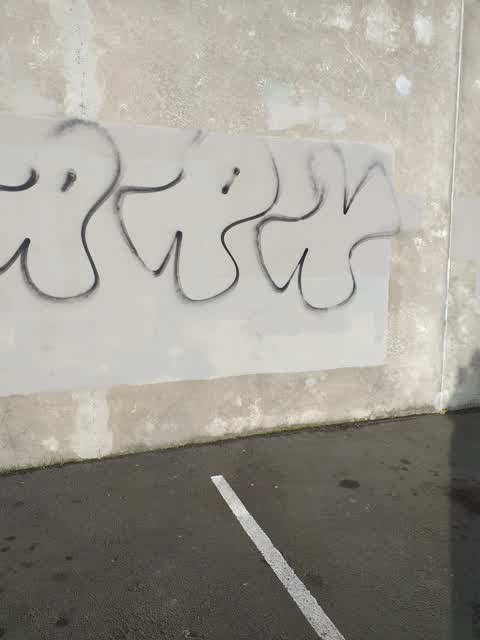 Graffiti, a report photo